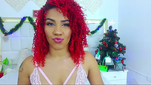 Snapshot of RubyRossel chatting on December 13, 7:43 pm RubyRossel online show from December 13, 7:43 pm