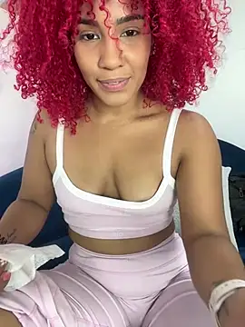 RubyRossel online show from April 11, 6:56 pm