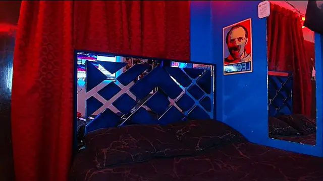 Snapshot of Luke_Howland chatting on October 9, 11:25 pm Luke Howland online show from October 9, 11:25 pm