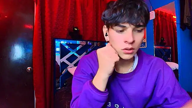 Luke Howland online show from March 13, 3:57 am