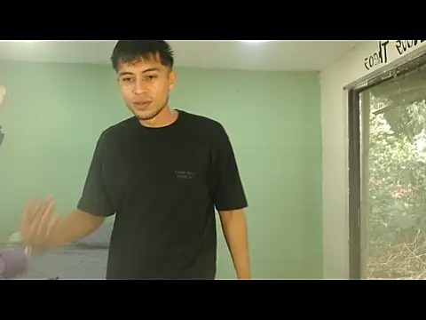 Snapshot of danielitopapuu chatting on January 7, 2:08 pm danielitopapuu online show from January 7, 2:08 pm