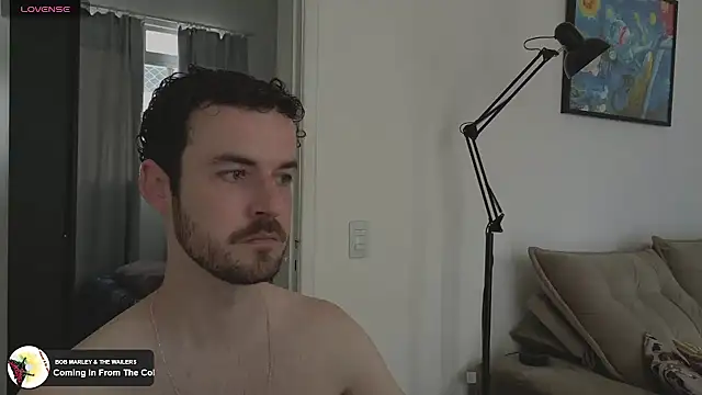 Snapshot of sexxxsutra chatting on October 26, 2:45 pm sexxxsutra online show from October 26, 2:45 pm