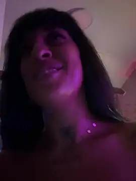 CarolaDrago online show from July 17, 8:46 pm