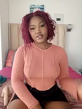 charmainexxx online show from June 24, 11:31 am