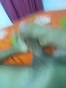 Snapshot of volcanrey chatting on February 5, 10:25 pm volcanrey online show from February 5, 10:25 pm