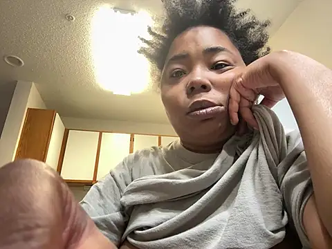 JCCaramelbarbie1 online show from January 12, 10:33 pm