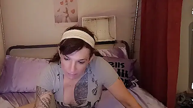 cassiemichellexx online show from June 18, 11:03 am