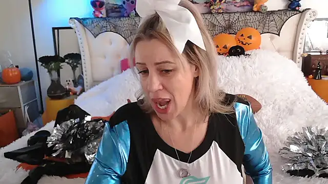 VegasDani online show from October 24, 3:41 pm