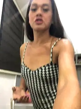 Snapshot of starfish05 chatting on November 29, 4:26 am starfish05 online show from November 29, 4:26 am