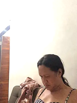 Snapshot of starfish05 chatting on November 30, 4:38 am starfish05 online show from November 30, 4:38 am