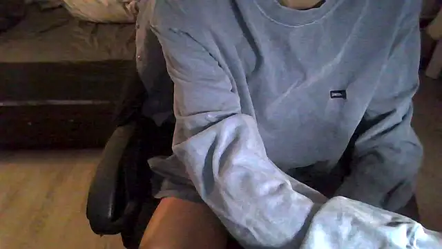 Snapshot of kaikai_0804 chatting on November 28, 7:38 pm kaikai 0804 online show from November 28, 7:38 pm