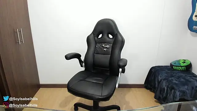 isabelhills online show from November 20, 10:20 pm