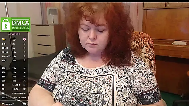 RoseRed69 online show from February 3, 7:51 am