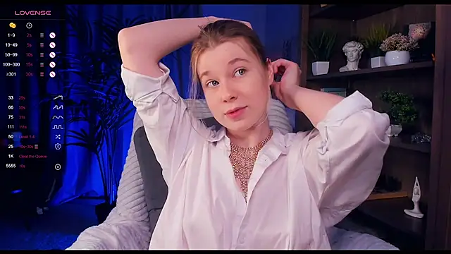 PollyHathor online show from January 13, 1:45 am