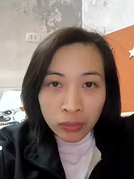 Snapshot of Sweets24 chatting on February 6, 12:59 pm Sweets24 online show from February 6, 12:59 pm
