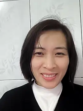 Snapshot of Sweets24 chatting on February 18, 1:00 pm Sweets24 online show from February 18, 1:00 pm