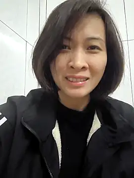Snapshot of Sweets24 chatting on February 27, 2:10 pm Sweets24 online show from February 27, 2:10 pm