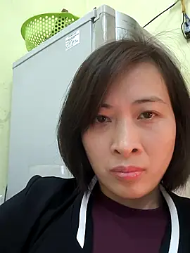Snapshot of Sweets24 chatting on March 1, 2:13 pm Sweets24 online show from March 1, 2:13 pm