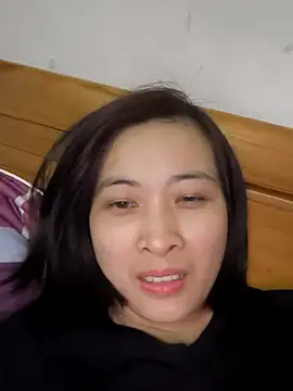 Snapshot of Sweets24 chatting on March 19, 5:19 am Sweets24 online show from March 19, 5:19 am