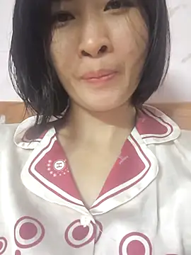 Snapshot of Sweets24 chatting on October 9, 1:42 pm Sweets24 online show from October 9, 1:42 pm