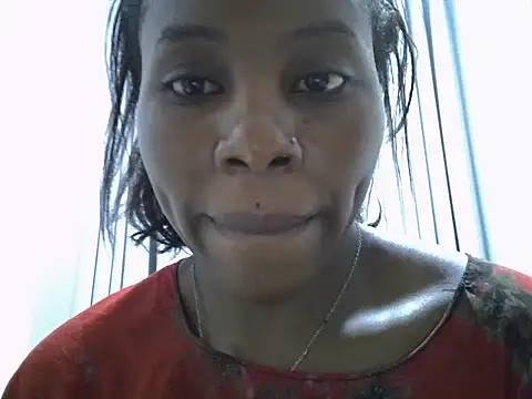 Queen loveer online show from January 7, 7:16 pm