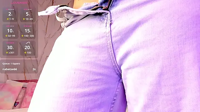 mia six66 online show from April 19, 12:26 pm