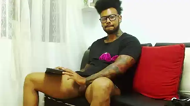 LewisStrong online show from January 7, 9:25 pm