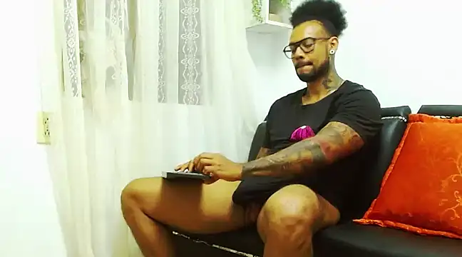 LewisStrong online show from January 24, 10:51 pm