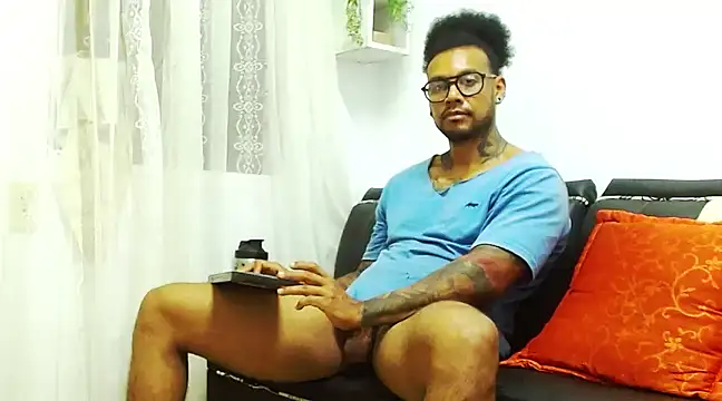LewisStrong online show from January 28, 11:39 pm
