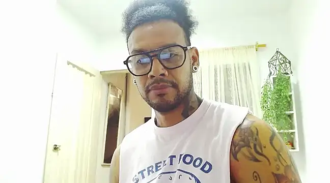 LewisStrong online show from January 30, 3:08 pm