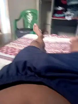 Snapshot of Lui5670 chatting on December 16, 2:55 pm Lui5670 online show from December 16, 2:55 pm