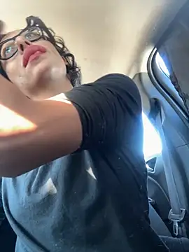 myloveforyouu online show from November 2, 4:42 pm