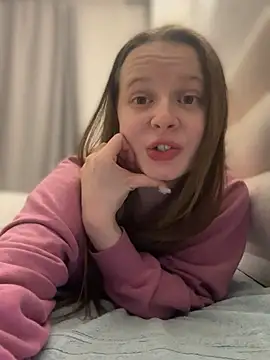 Snapshot of wrenlie chatting on January 11, 7:41 pm wrenlie online show from January 11, 7:41 pm