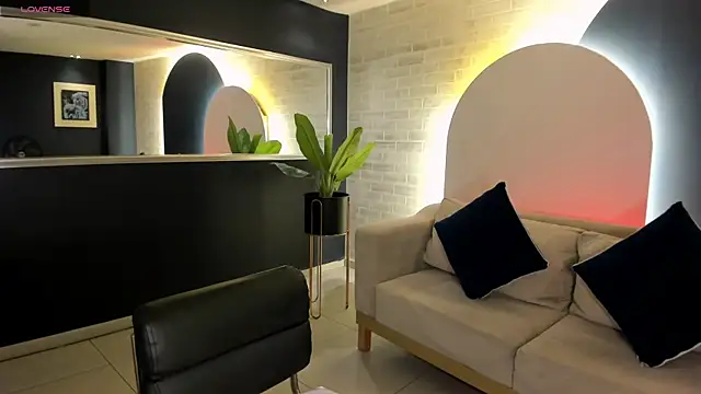 MariaHerrera  online show from November 18, 9:41 pm