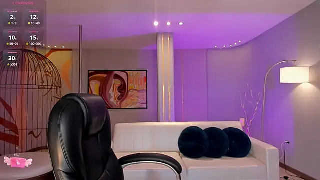 Snapshot of ArianaDumont chatting on January 19, 11:25 am ArianaDumont online show from January 19, 11:25 am