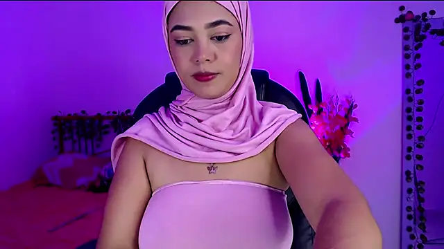 azzahara069 online show from May 16, 2:19 am