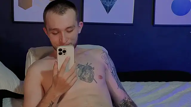 Dylanwhite23  online show from February 27, 1:27 am