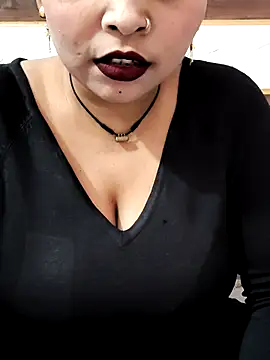 Indian-Nazia online show from November 14, 6:28 pm