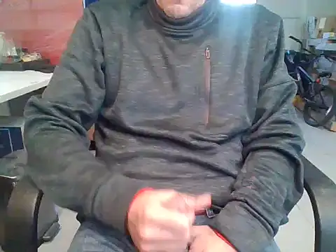 Raimundo1971 online show from May 7, 8:25 pm