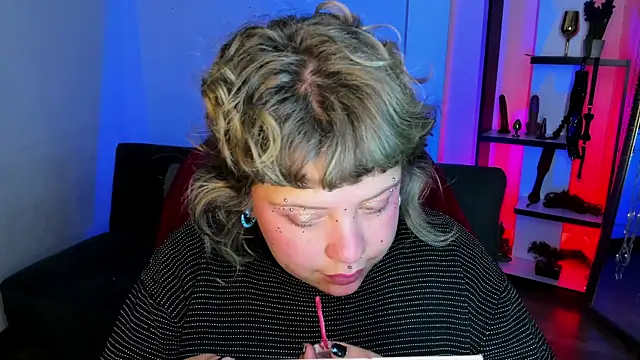 Snapshot of Sabrina_scarlett chatting on November 25, 4:34 am Sabrina scarlett online show from November 25, 4:34 am