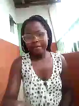 Sweetcecie01 online show from February 2, 1:52 pm