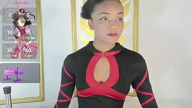 Snapshot of Juliette__3 chatting on October 10, 6:07 pm Juliette 3 online show from October 10, 6:07 pm