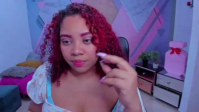 AngelaCoffee online show from November 15, 2:31 am