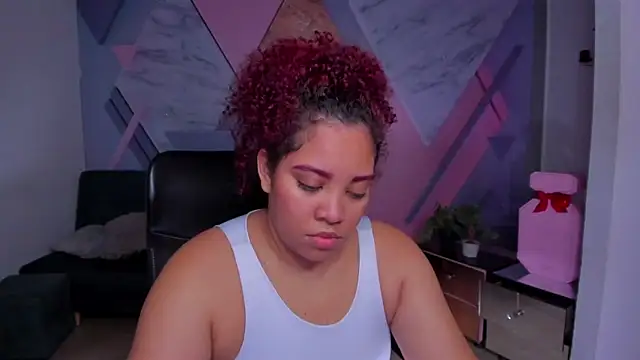 AngelaCoffee online show from November 22, 10:25 am