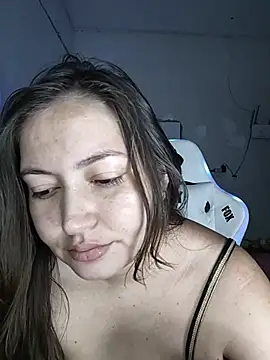 Snapshot of dani123unica chatting on February 2, 10:36 am dani123unica online show from February 2, 10:36 am