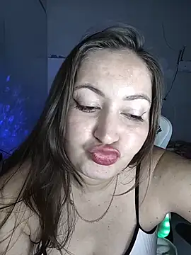 Snapshot of dani123unica chatting on February 6, 10:57 pm dani123unica online show from February 6, 10:57 pm