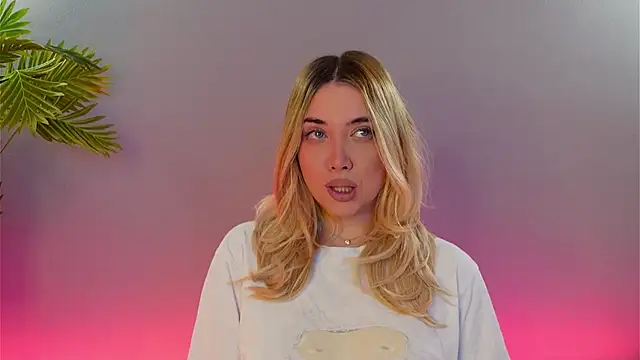 Jessielle online show from January 18, 3:27 pm