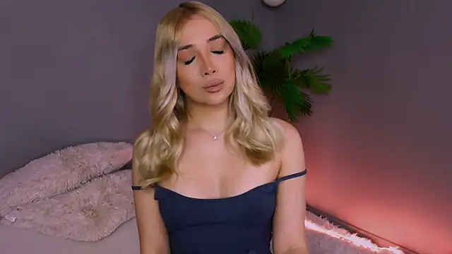 Jessielle online show from May 6, 3:46 am