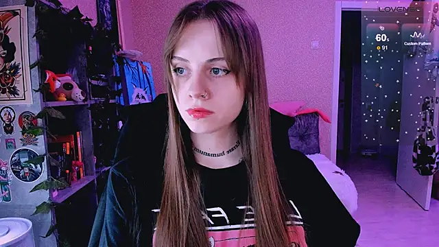 NaniMoore online show from January 31, 8:12 pm