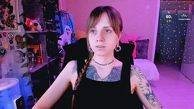 NaniMoore online show from February 23, 11:14 pm